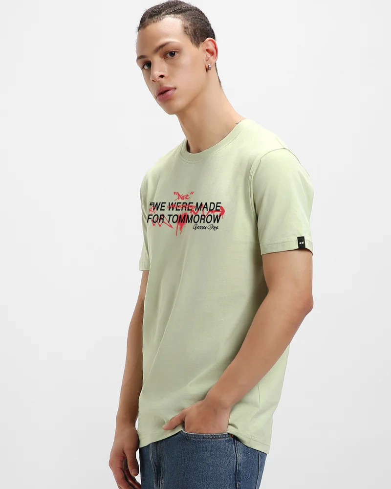بيواكوف Men's Fog Green The Future Typography T-shirt